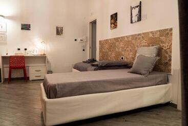B&b Cosmoneapolitan