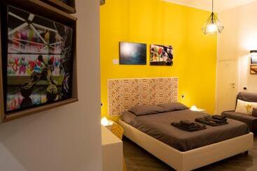B&b Cosmoneapolitan