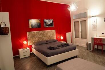 B&b Cosmoneapolitan