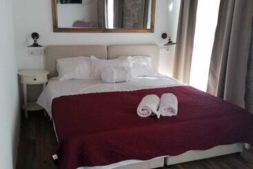 تختخواب و صبحانه Boutique Vila Marijini Dvori