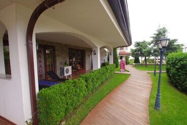 Mia Casa