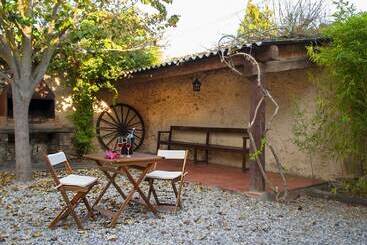 Cozy Cottage In Subirats With Swimming Pool