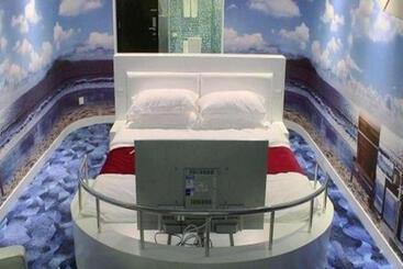 هتل Grand Nest