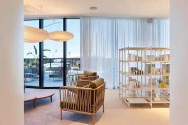 هتل Eos By Skycity