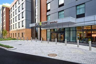 هتل Home2 Suites By Hilton Boston South Bay