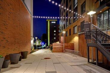 هتل Home2 Suites By Hilton Boston South Bay