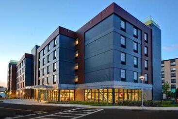 هتل Home2 Suites By Hilton Boston South Bay