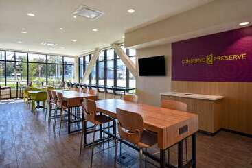 هتل Home2 Suites By Hilton Boston South Bay