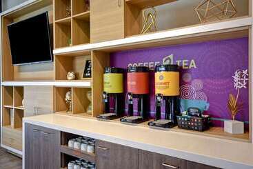 هتل Home2 Suites By Hilton Boston South Bay