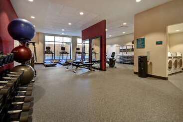 هتل Home2 Suites By Hilton Boston South Bay