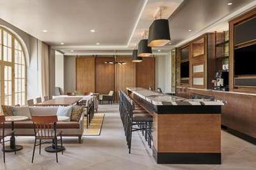هتل Hyatt Place Chicago Medical/university District