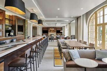 هتل Hyatt Place Chicago Medical/university District