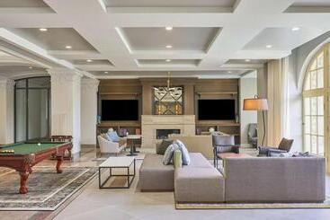 هتل Hyatt Place Chicago Medical/university District