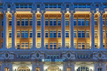 هتل Hyatt Place Chicago Medical/university District