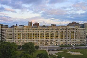 هتل Hyatt Place Chicago Medical/university District