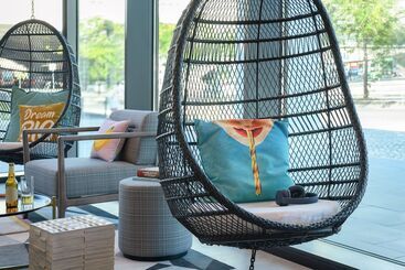 هتل Moxy Lisboa Oriente