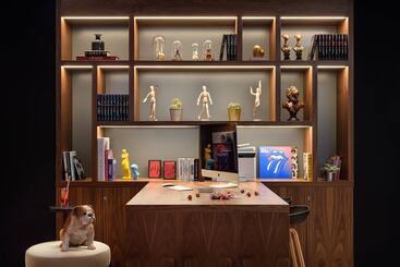 هتل Moxy Lisboa Oriente