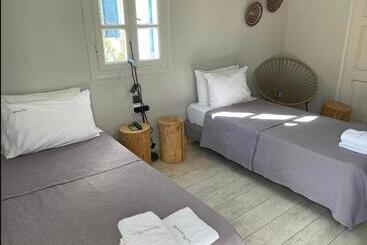 Rania Apartments Sea View