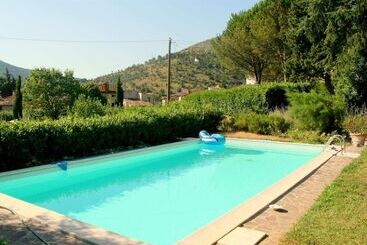 Traditional Tuscan Farmhouse In Lucca With Private Pool