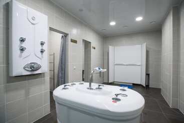 هتل Amaks Krasnaya Pakhra Resort