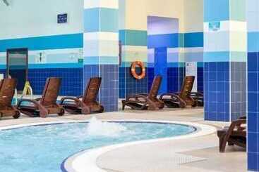 هتل Amaks Krasnaya Pakhra Resort