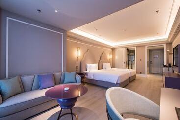 هتل Mercure Changchun Downtown