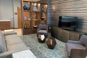 هتل Wyndham Garden Miami International Airport