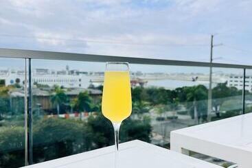 هتل Wyndham Garden Miami International Airport