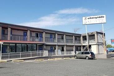 مُتل Rest Inn Elizabeth
