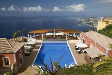 Balancal Apartments And Villas Palheiro Village
