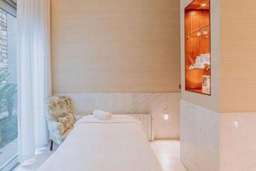 Balancal Apartments And Villas Palheiro Village