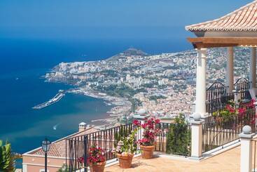 Balancal Apartments And Villas Palheiro Village