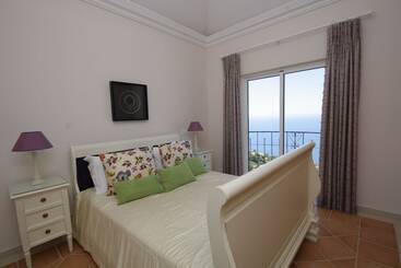 Balancal Apartments And Villas Palheiro Village
