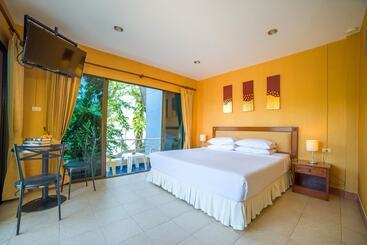 پانسیون Kamala Phuket Guesthouse