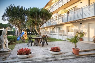 Yachting Residence