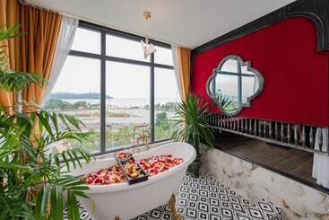 Athena Hotel Quy Nhơn