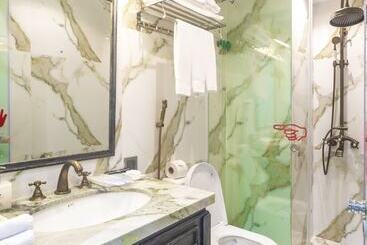 Athena Hotel Quy Nhơn