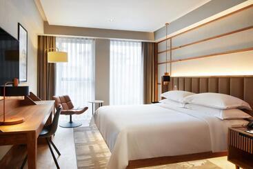 هتل Four Points By Sheraton Prishtina City