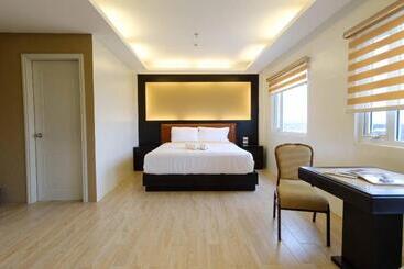 هتل Northpointe Residences