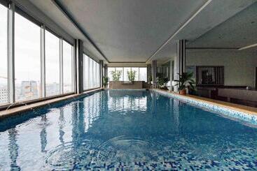 هتل Northpointe Residences