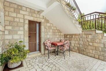 پانسیون Apartments Bonaca Igalo