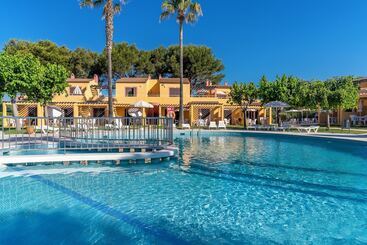 Apartamentos Ses Anneres - Cala'n Blanes