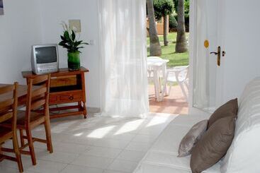 Apartamentos Ses Anneres