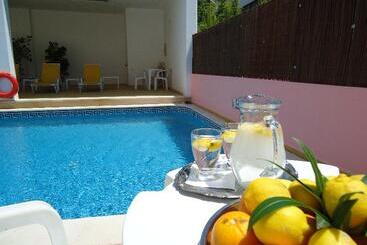 Boutique Hotel Marina S Roque