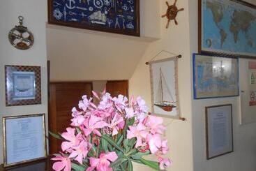 Boutique Hotel Marina S Roque