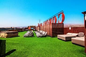 Corona Roja Apartments