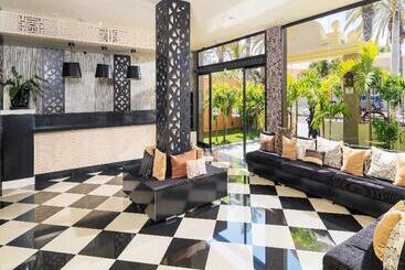 Green Garden Eco Resort & Villas