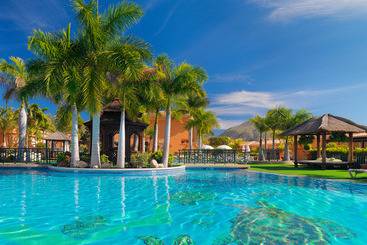 Green Garden Eco Resort & Villas