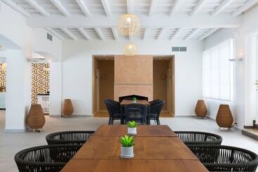 호텔 AluaSoul Menorca (Adults Only +16)