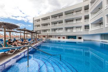 ホテル Bluesea Lagos de Cesar